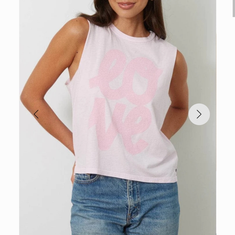 Good hYOUman lili crop top